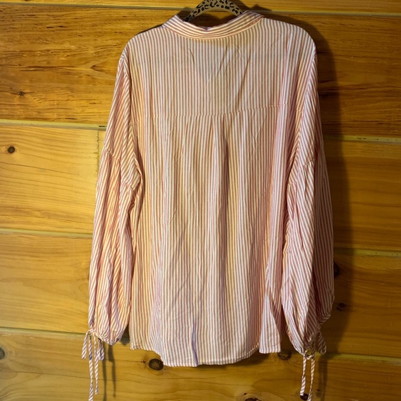 Suzanne Betro Tunic NWT - Picture 6 of 6